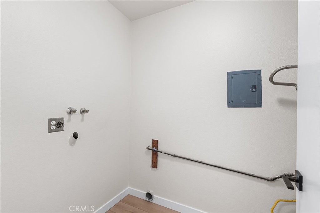 1738 North Cedar Glen Drive, Unit B Anaheim, CA 92807 - Photo 20 of 37