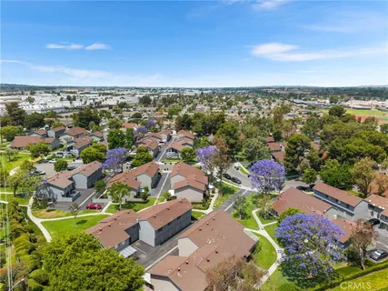 $569,900 | 1738 North Cedar Glen Drive, Unit B, Anaheim, CA 92807