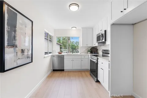 $569,900 | 1738 North Cedar Glen Drive, Unit B, Anaheim, CA 92807