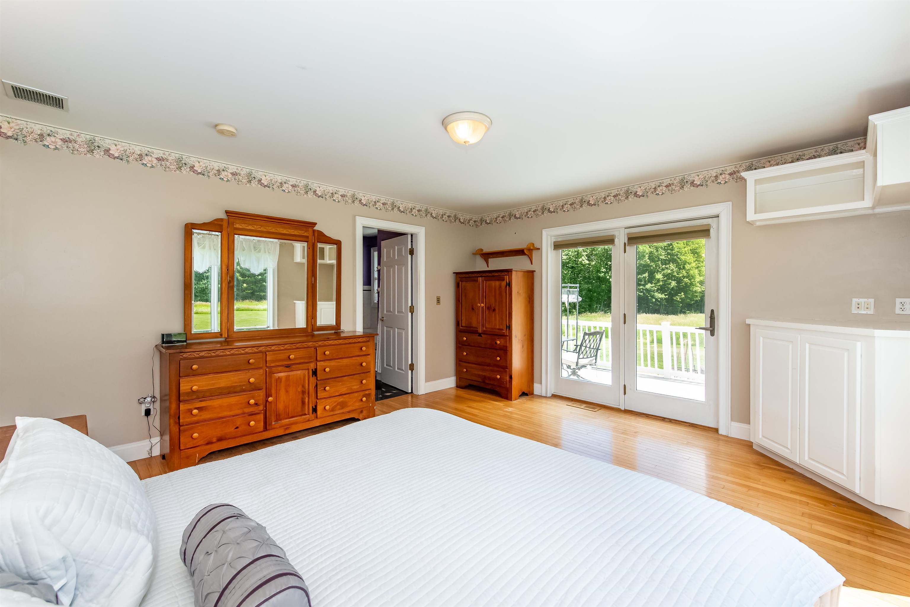 30 County Farm Cross Road Dover, NH 03820 - Photo 18 of 40