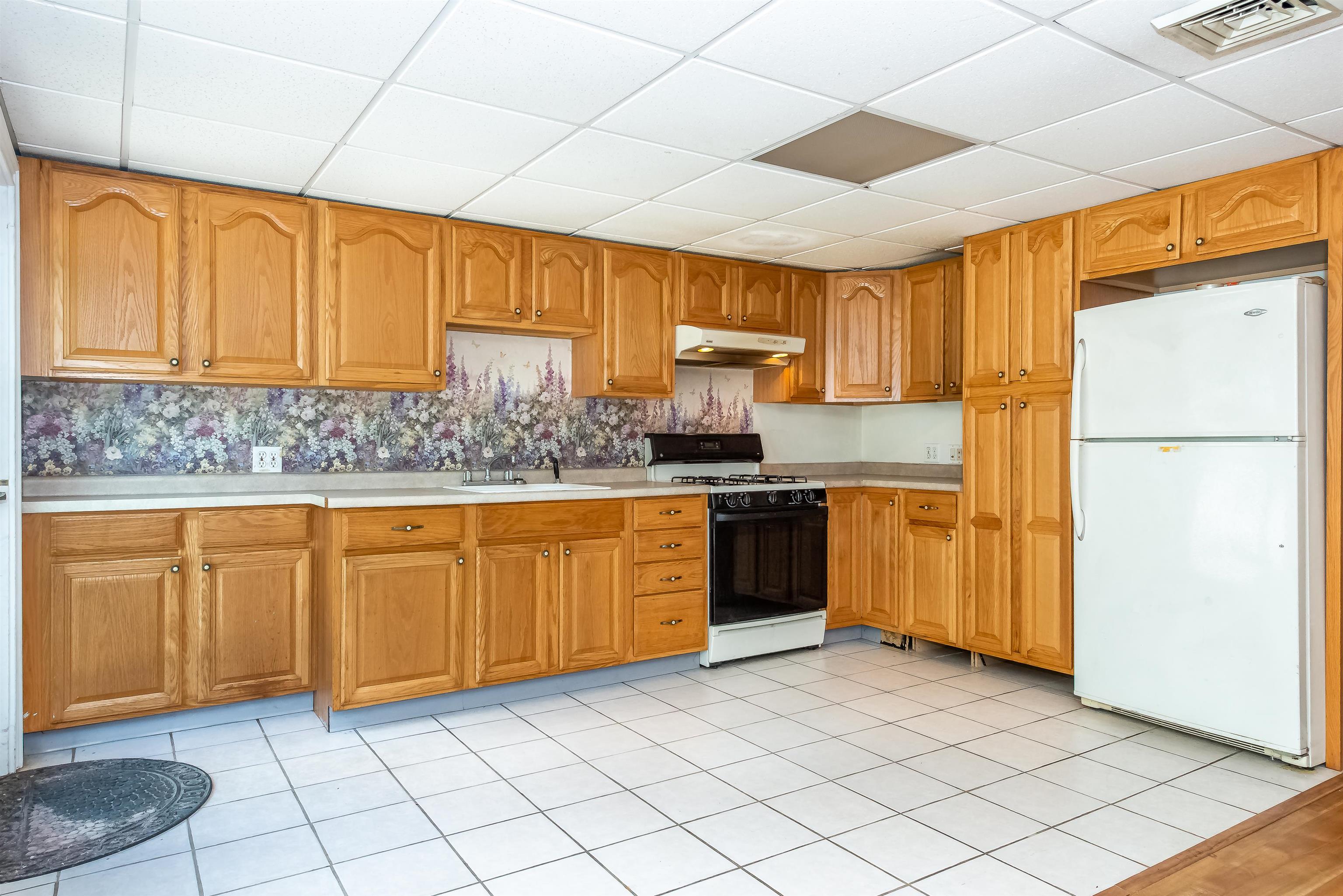 30 County Farm Cross Road Dover, NH 03820 - Photo 27 of 40