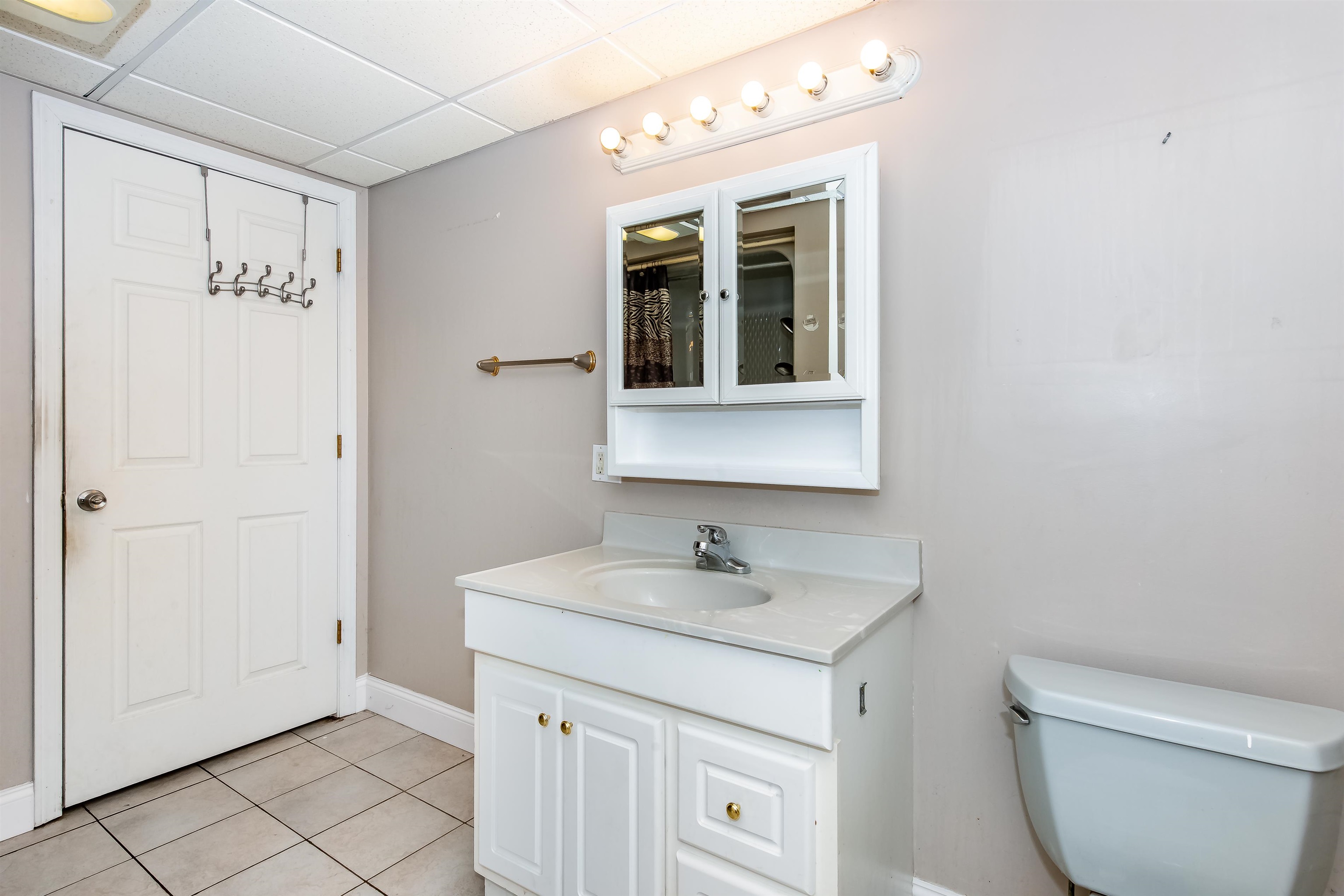 30 County Farm Cross Road Dover, NH 03820 - Photo 35 of 40