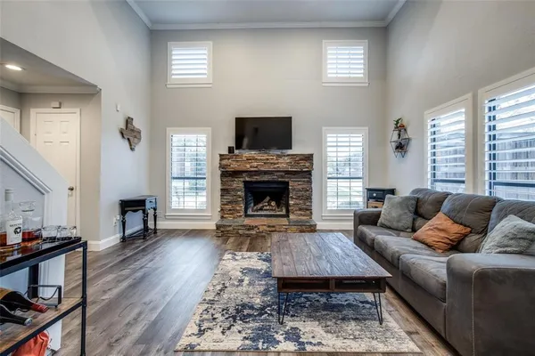$2,800 | 1916 Cheyenne Drive, Carrollton, TX 75010