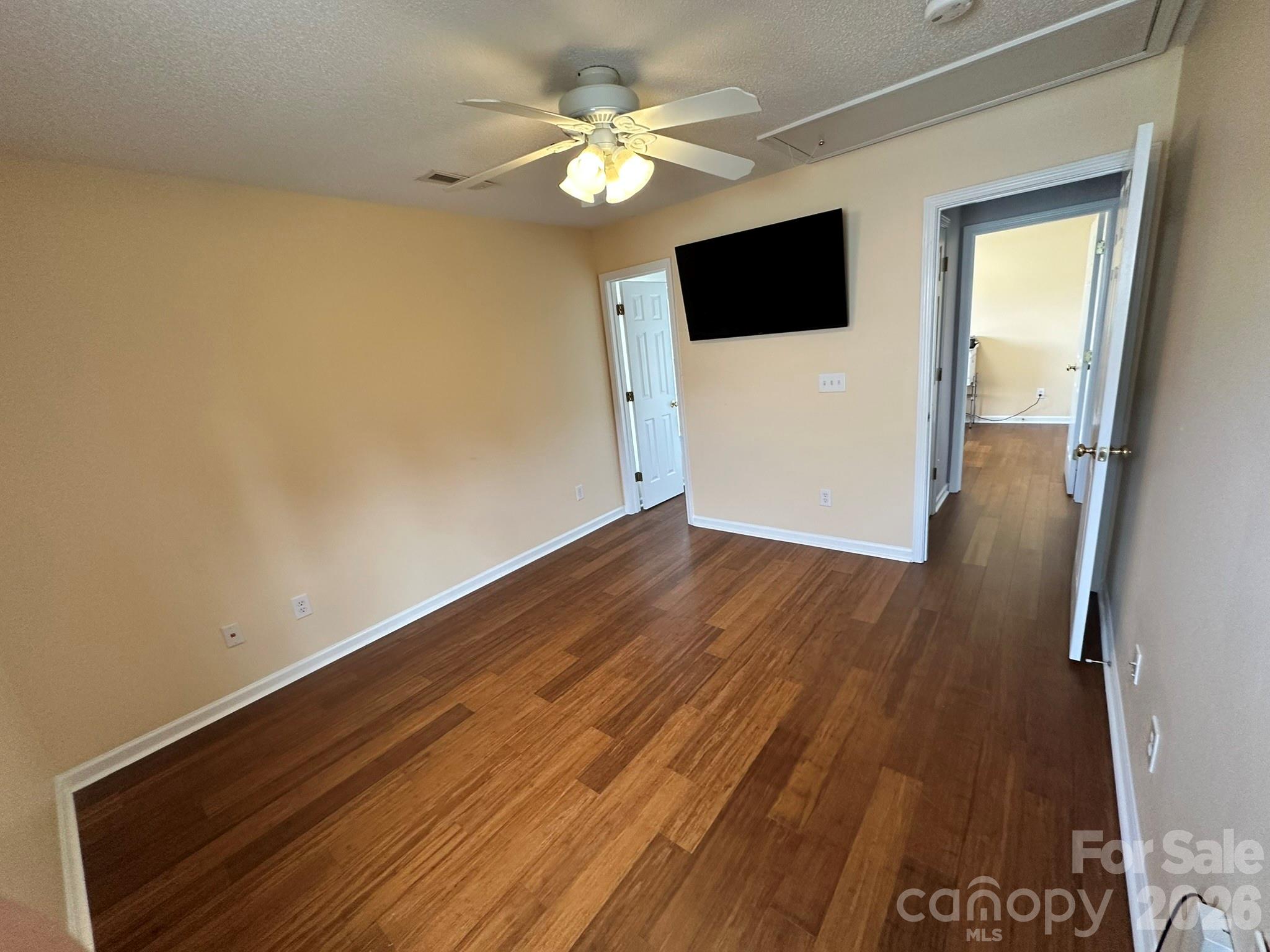 3819 Raintree Drive Greensboro, NC 27407 - Photo 3 of 24