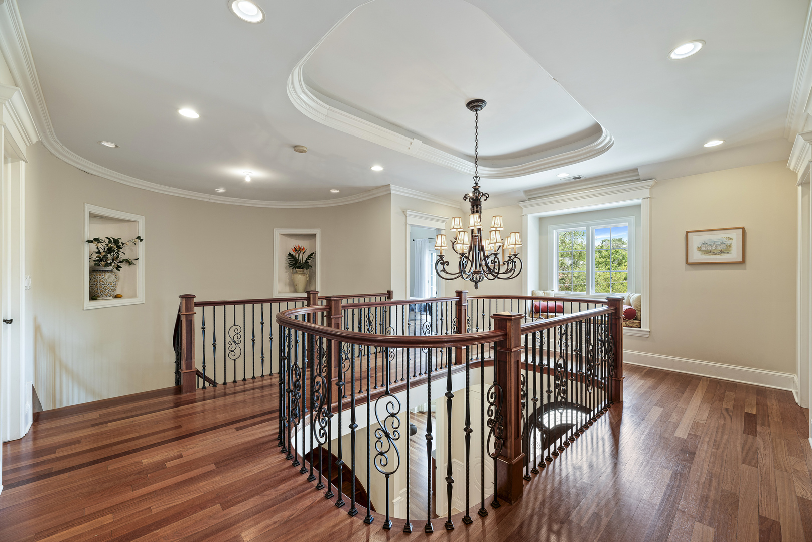 3372 Lakeside Avenue Northbrook, IL 60062 - Photo 17 of 41 a view of a porch with wooden floor and windows