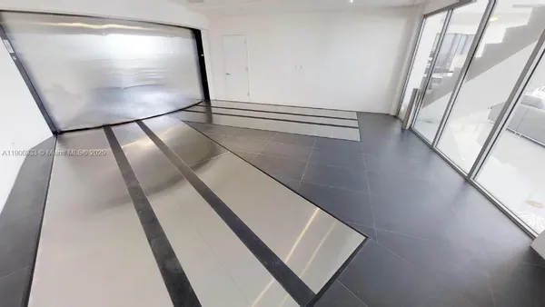 $26,000 | 18555 Collins Avenue, Unit 4804, Sunny Isles Beach, FL 33160