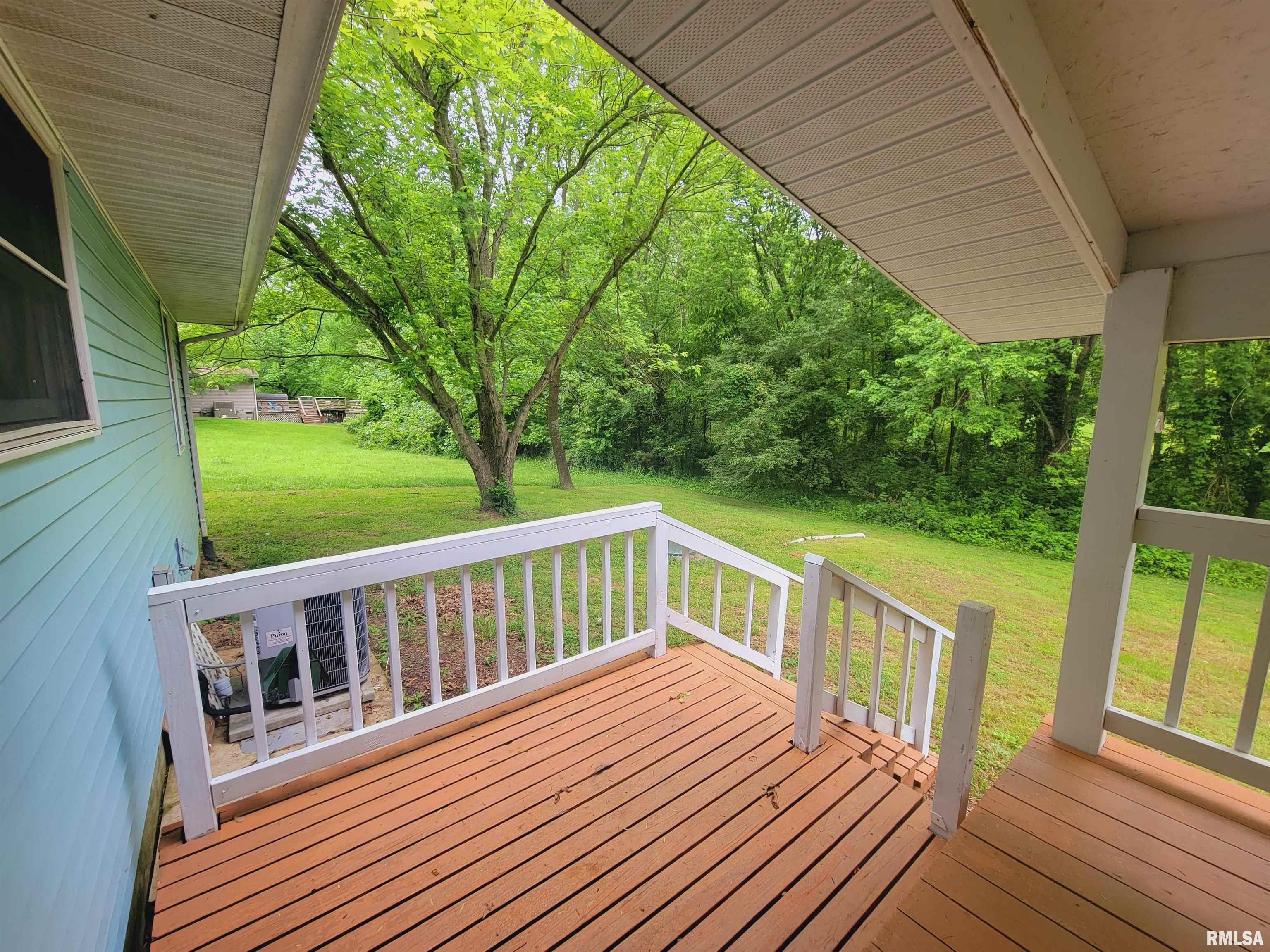 1561 West Lake Road Murphysboro, IL 62966 - Photo 11 of 16