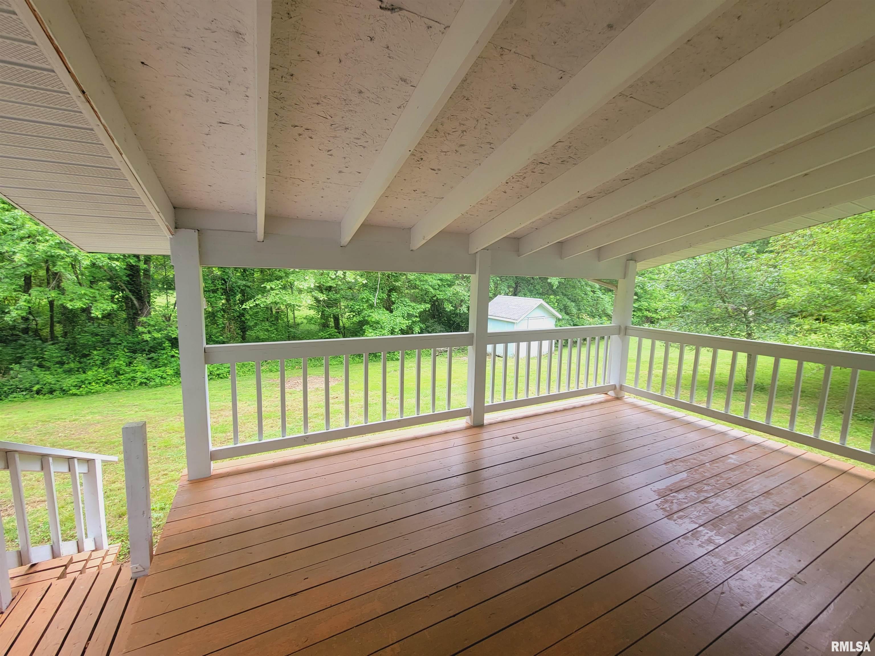 1561 West Lake Road Murphysboro, IL 62966 - Photo 10 of 16