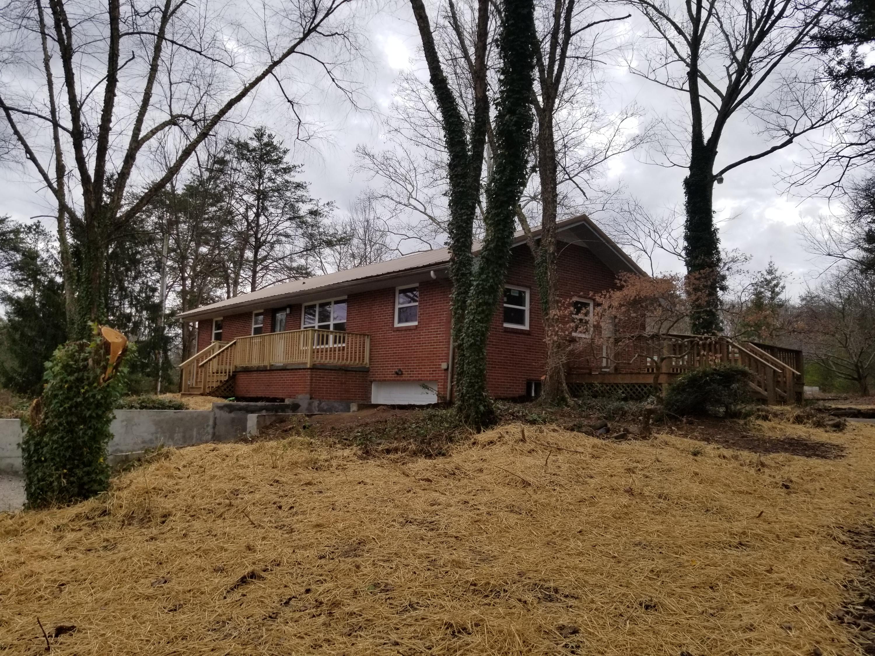 256 Hobson Road Kingston, TN 37763 - Photo 3 of 7 20200111_134559
