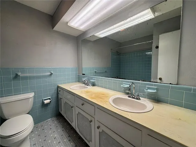 $229,000 | 761 Holyoke Place, Terrytown, LA 70056