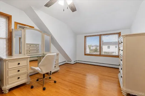 $799,000 | 2345 Willow Street, Wantagh, NY 11793