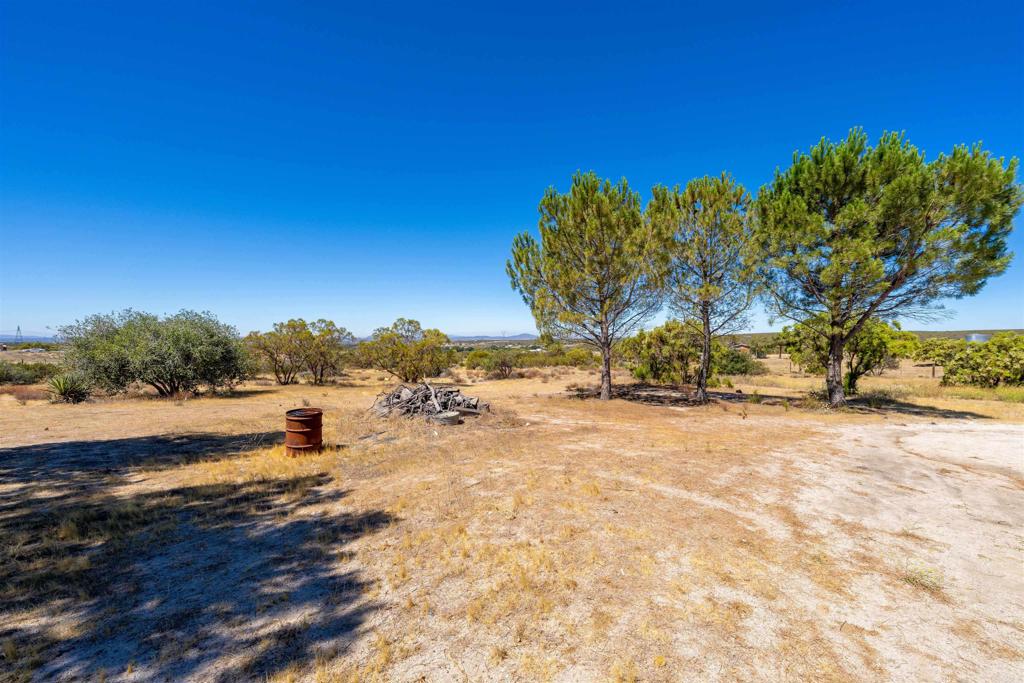 37621 Moon Valley Road Boulevard, CA 91905 - Photo 11 of 27