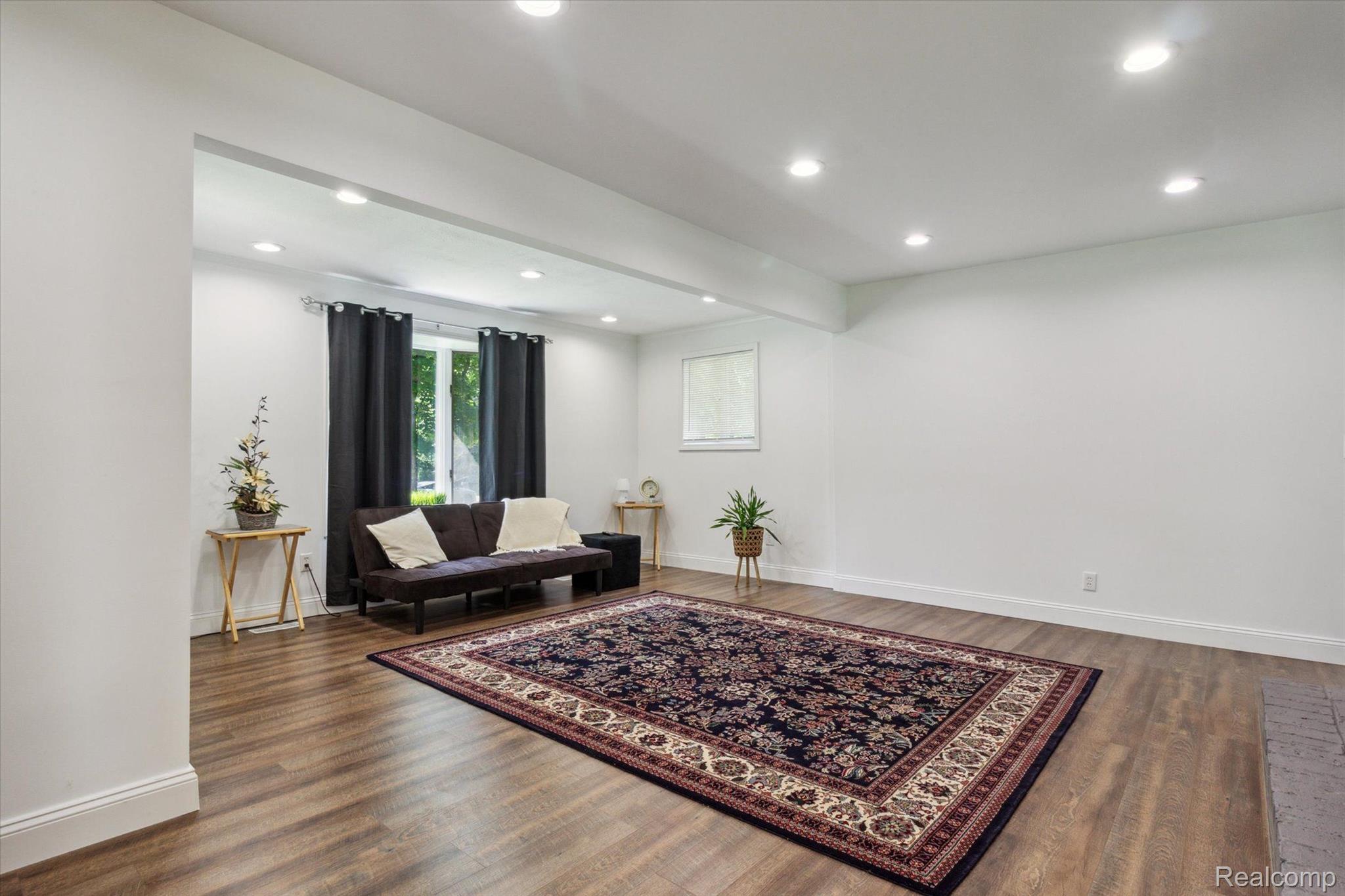 8761 Bordman Road Almont, MI 48003 - Photo 9 of 56 Gallery Image 9