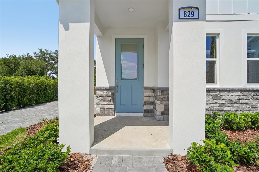 610 Silver Strm Court Brandon, FL 33511 - Photo 4 of 36