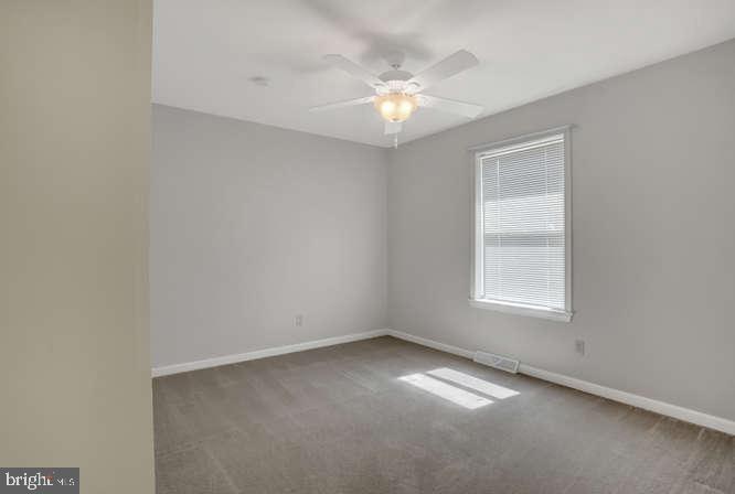 280 Edinburgh Road York, PA 17406 - Photo 14 of 38 Gallery Image 14