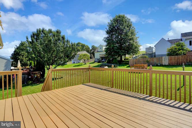 280 Edinburgh Road York, PA 17406 - Photo 27 of 38 Gallery Image 27