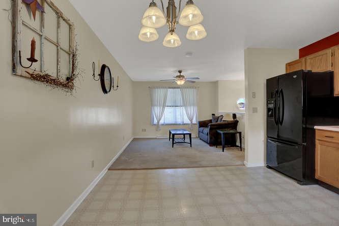 280 Edinburgh Road York, PA 17406 - Photo 8 of 38 Gallery Image 8