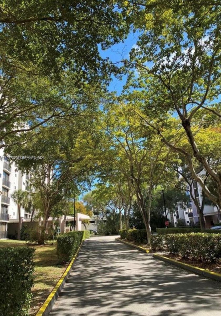 16909 North Bay Road, Unit 915 Sunny Isles Beach, FL 33160 - Photo 10 of 12