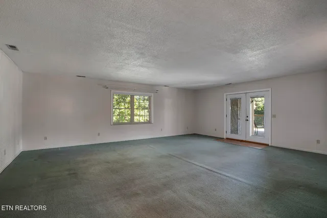 $324,900 | 360 Church Street, Decatur, TN 37322