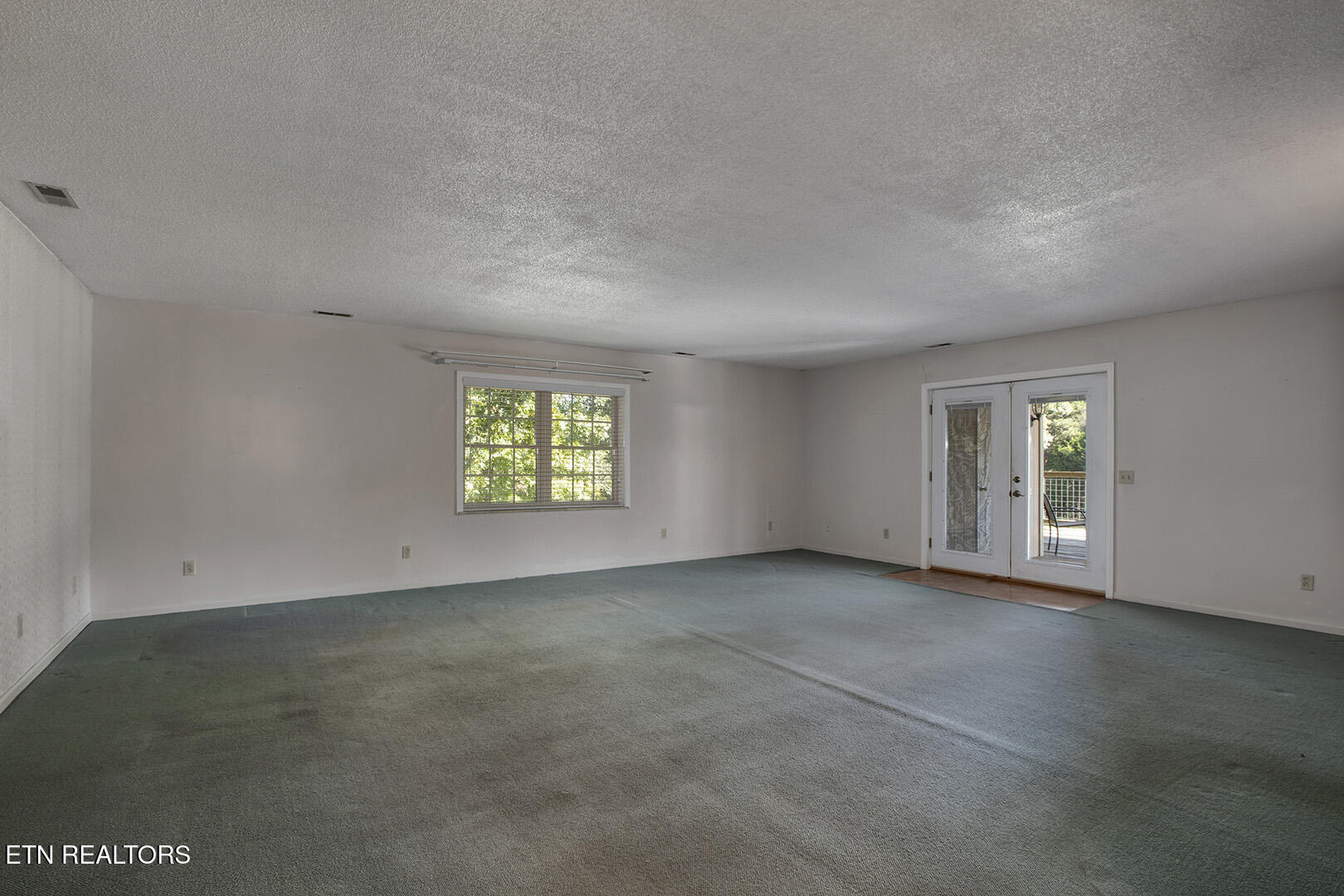 360 Church Street Decatur, TN 37322 - Photo 13 of 60 13_ChurchLane_360_Family01