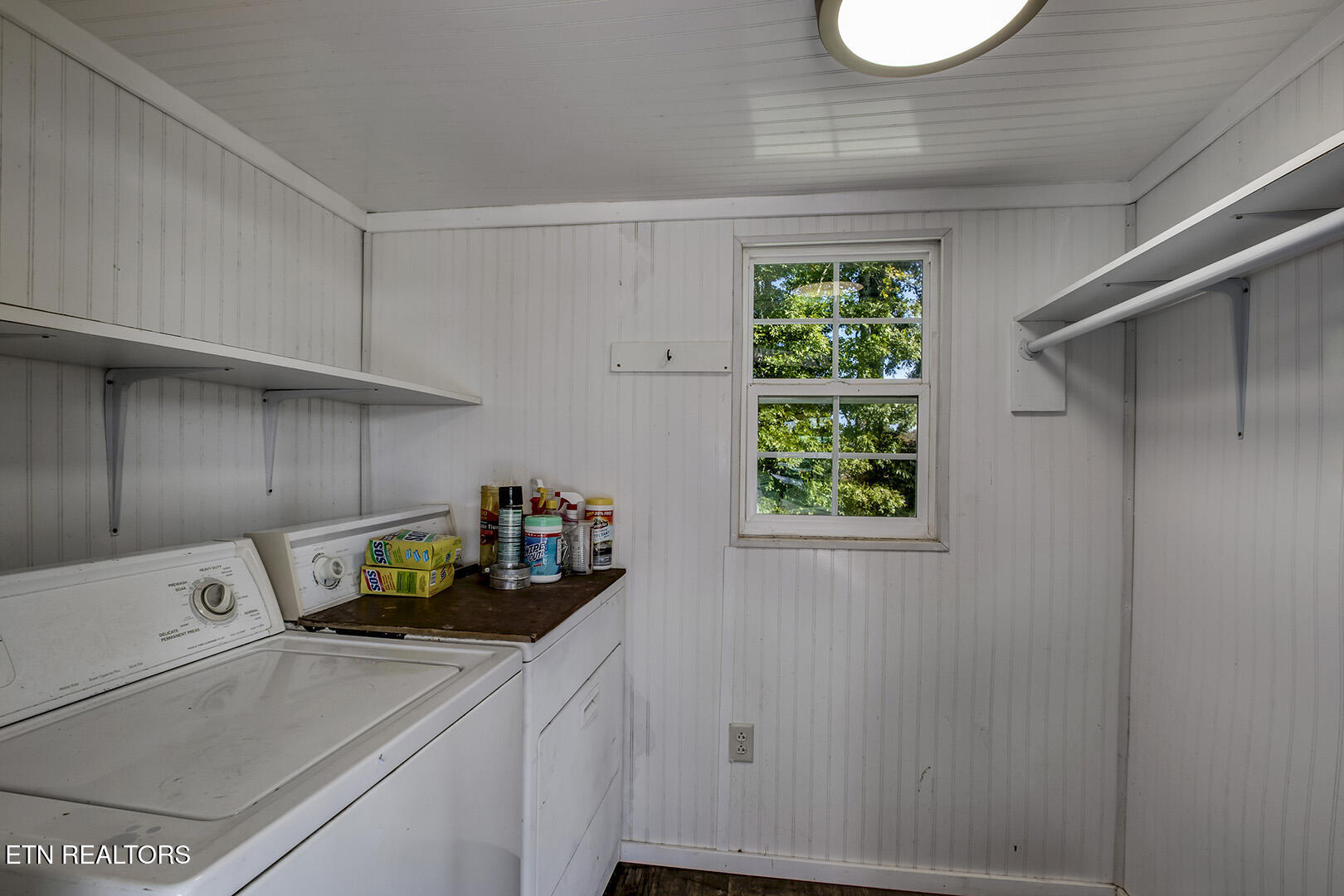 360 Church Street Decatur, TN 37322 - Photo 16 of 60 16_ChurchLane_360_Laundry