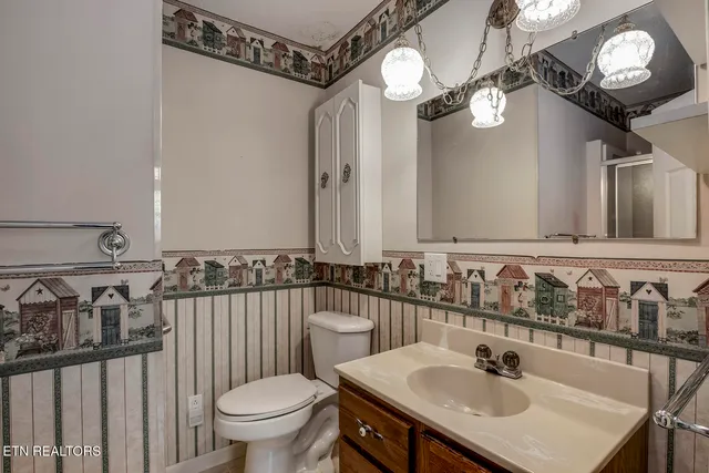 $324,900 | 360 Church Street, Decatur, TN 37322