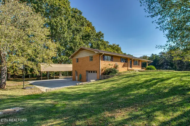 $324,900 | 360 Church Street, Decatur, TN 37322