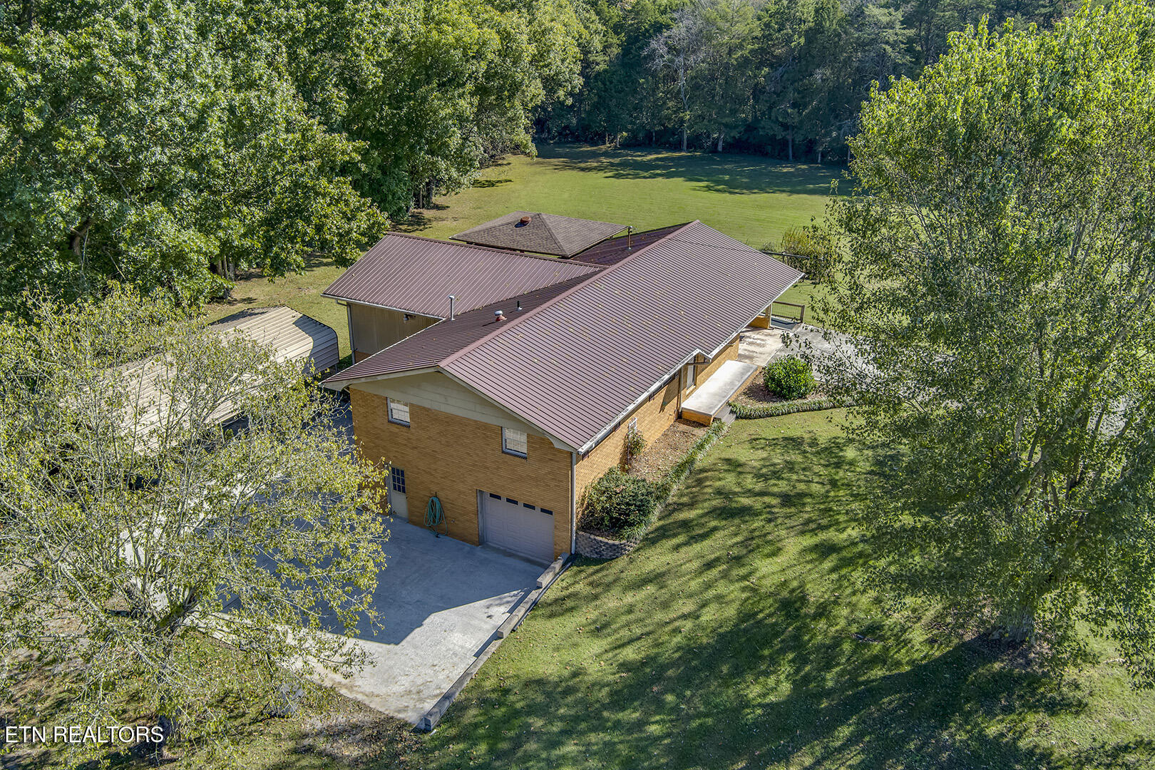 360 Church Street Decatur, TN 37322 - Photo 45 of 60 45_ChurchLane_360_FrontLeftElevated