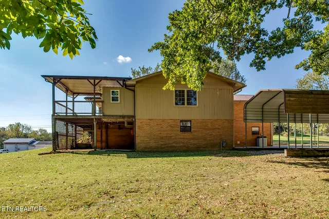 $324,900 | 360 Church Street, Decatur, TN 37322