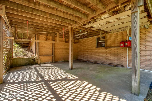 $324,900 | 360 Church Street, Decatur, TN 37322