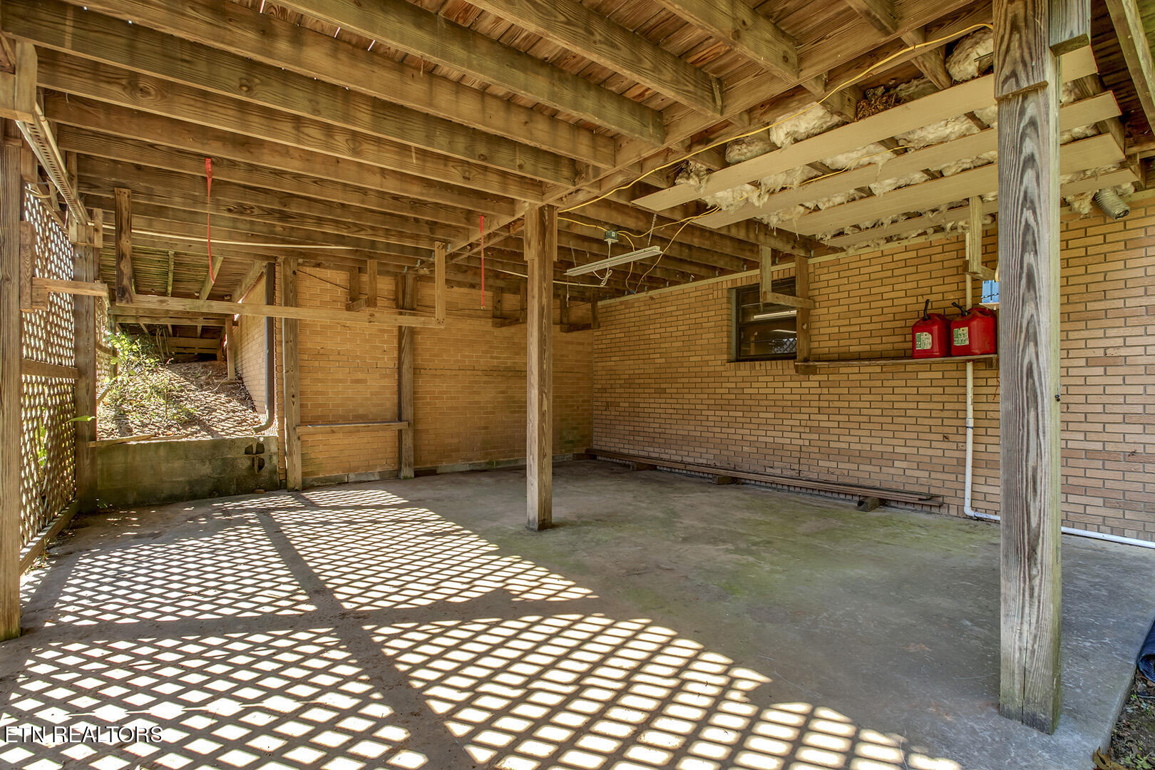 360 Church Street Decatur, TN 37322 - Photo 47 of 60 47_ChurchLane_360_GardenStorageCoveredPa