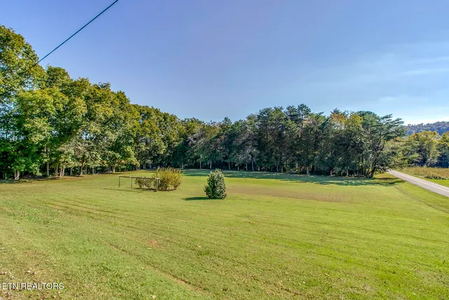 $324,900 | 360 Church Street, Decatur, TN 37322