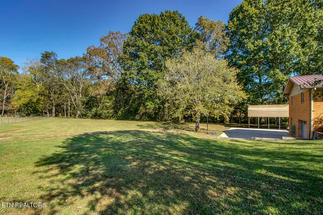 $324,900 | 360 Church Street, Decatur, TN 37322