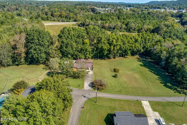 $324,900 | 360 Church Street, Decatur, TN 37322