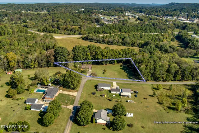 $324,900 | 360 Church Street, Decatur, TN 37322