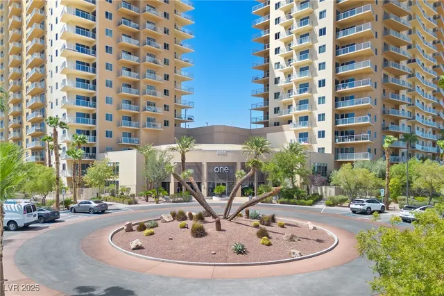 $499,000 | 8255 South Las Vegas Boulevard, Unit 1321, Las Vegas, NV 89123