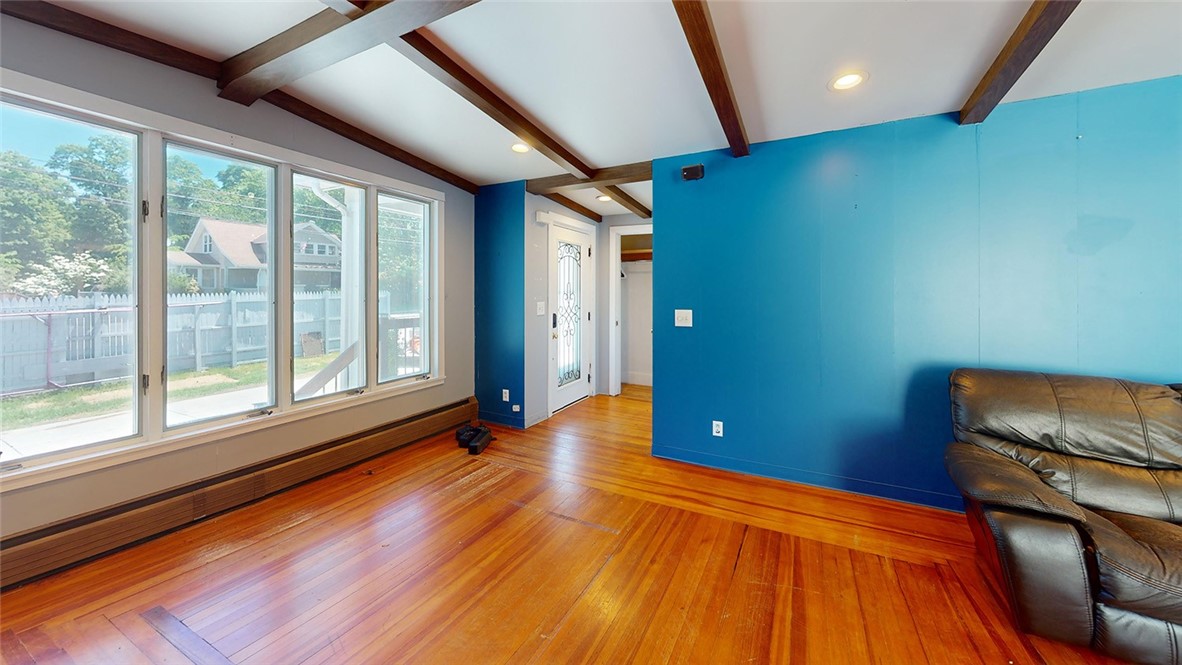 398 Great Road Lincoln, RI 02865 - Photo 5 of 36