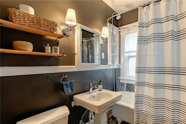 $529,900 | 134 Harvard Place, Syracuse, NY 13210