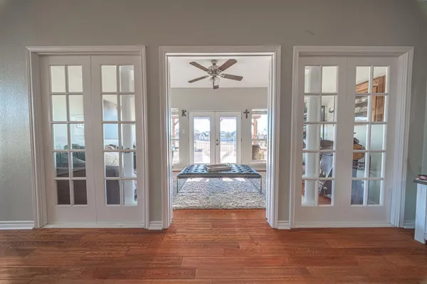 a view of an entryway of house