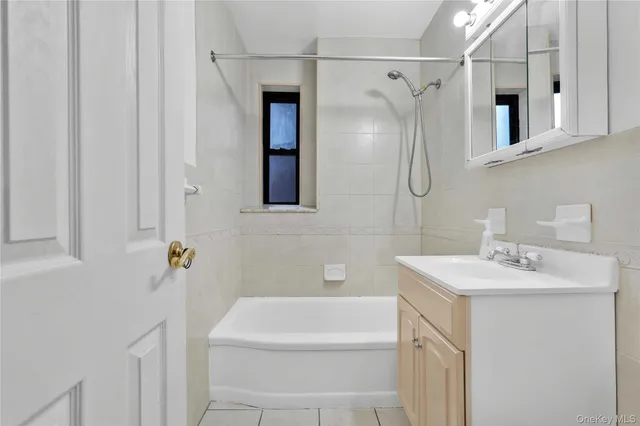 $299,000 | 37-50 87th Street, Unit 4A | Jackson Heights