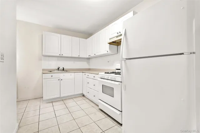 $299,000 | 37-50 87th Street, Unit 4A | Jackson Heights