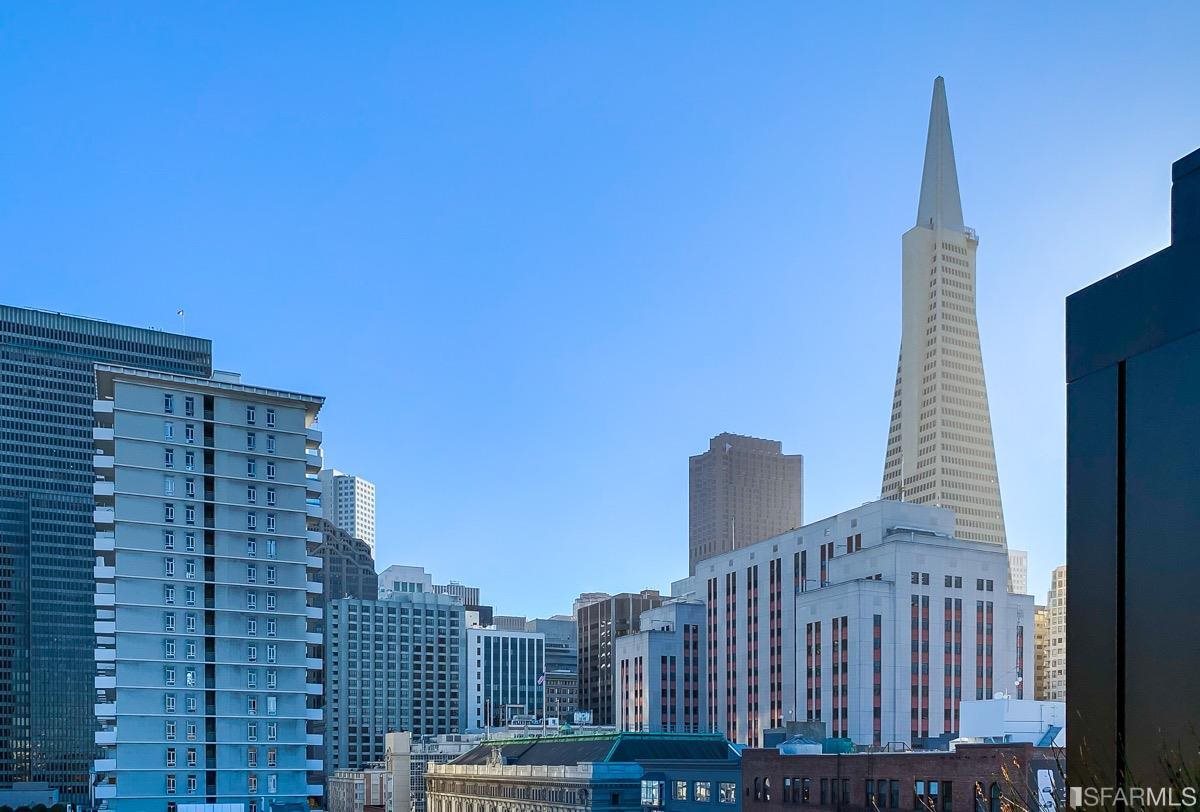 288 Pacific Avenue, Unit 2H San Francisco, CA 94111 - Photo 29 of 34 a view of buildings with city view