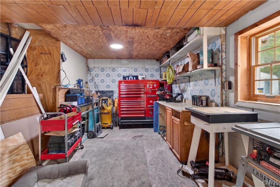 193 Cottage Street Auburn, NY 13021 - Photo 23 of 42 workshop/storage