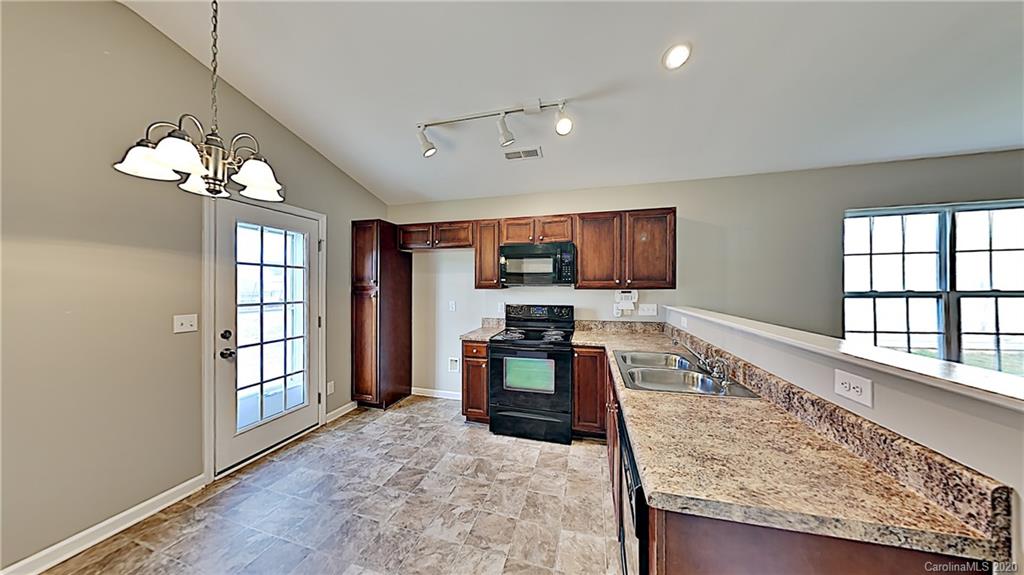 752 Bitting Hall Circle Rural Hall, NC 27045 - Photo 4 of 11