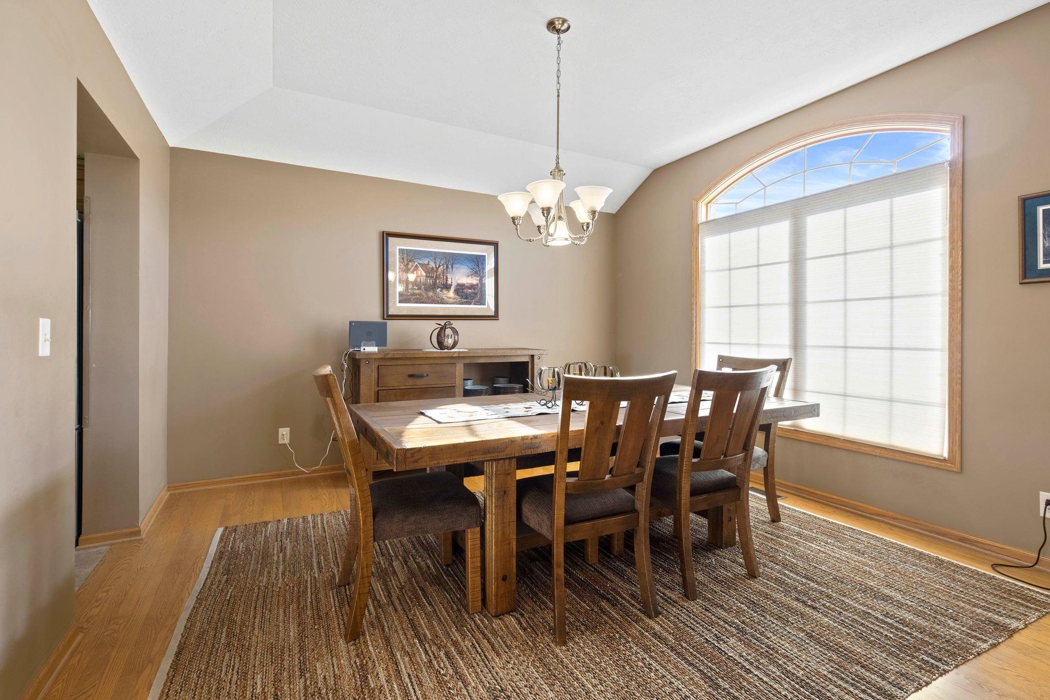 11558 Ridgecrest Drive Roscoe, IL 61073 - Photo 5 of 30 Gallery Image 5
