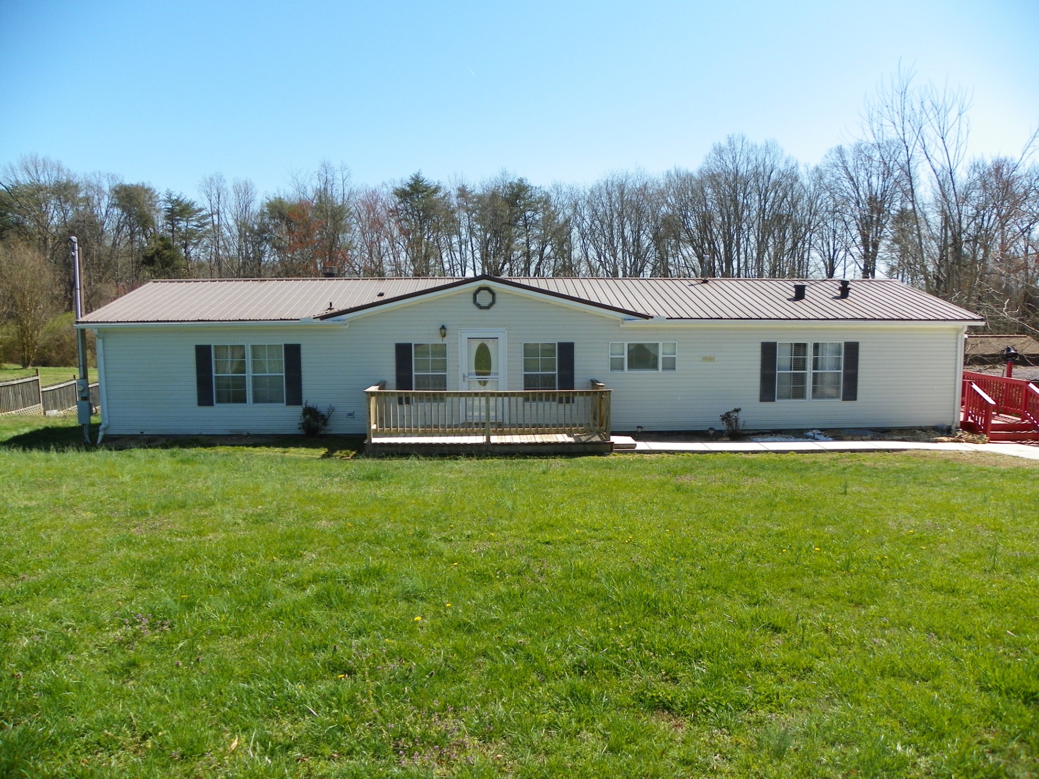 384 Turkey Scratch Road Spencer, TN 38585 - Photo 1 of 18 Gallery Image 1