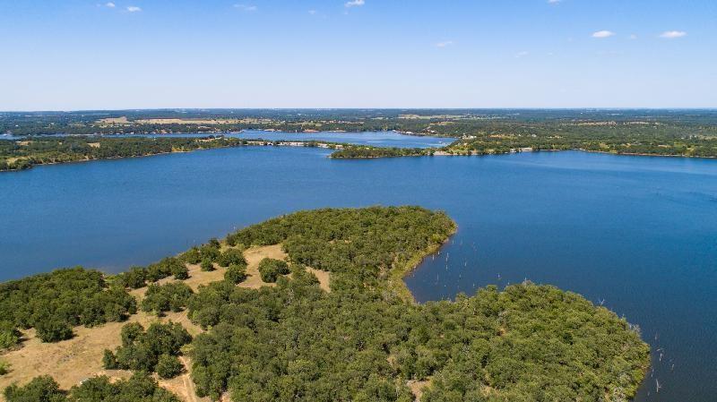 411 Mountainview Court Sunset, TX 76270 - Photo 25 of 35 Amon Carter Lake