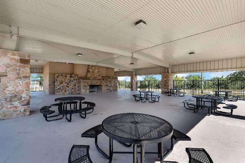 411 Mountainview Court Sunset, TX 76270 - Photo 32 of 35 pool pavilion