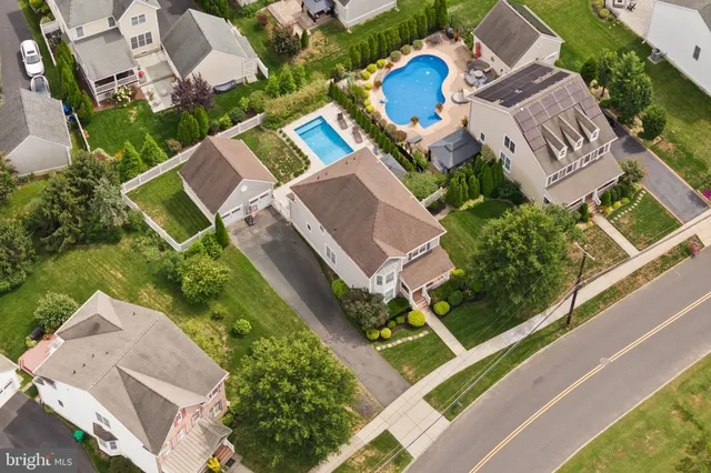 $777,500 | 31 Fenton Lane, Chesterfield, NJ 08515