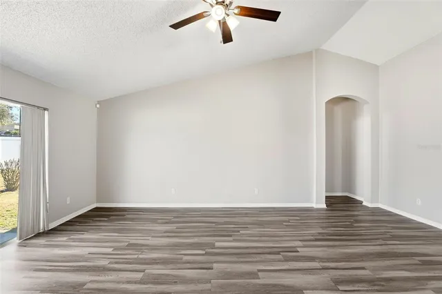 $2,500 | 1791 Florence Vista Boulevard, Orlando, FL 32818